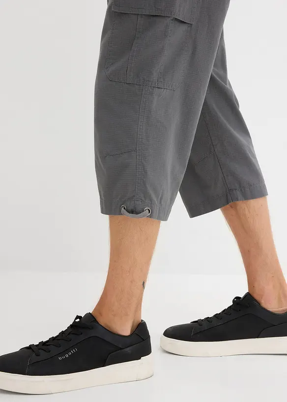 Bermuda cargo lunghi in puro cotone, regular fit, bonprix