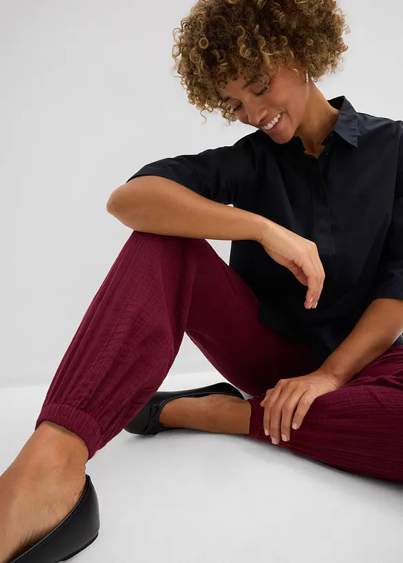 Pantaloni in mussola con vita a smock, bonprix