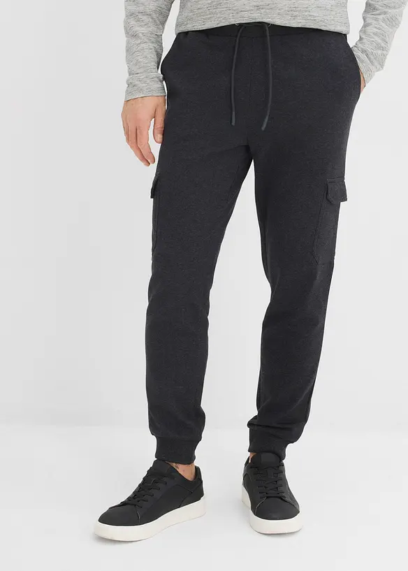 Pantaloni da jogging con tasche cargo, bonprix