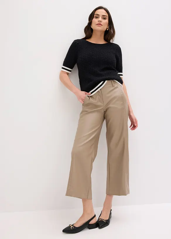 Maglione traforato a maniche corte con filato piumato, bonprix