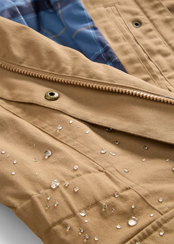 Giacca tecnica idrorepellente con fodera a quadri, bonprix