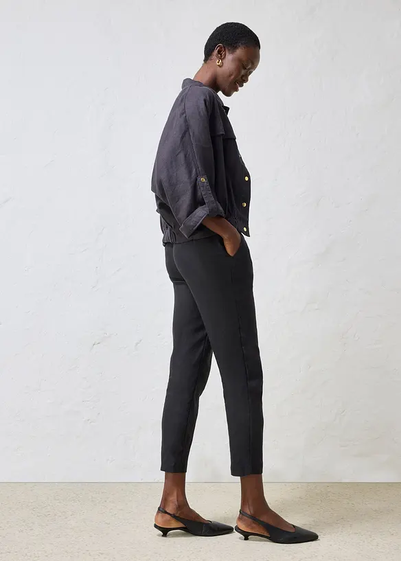 Pantaloni cropped in puro lino, bonprix