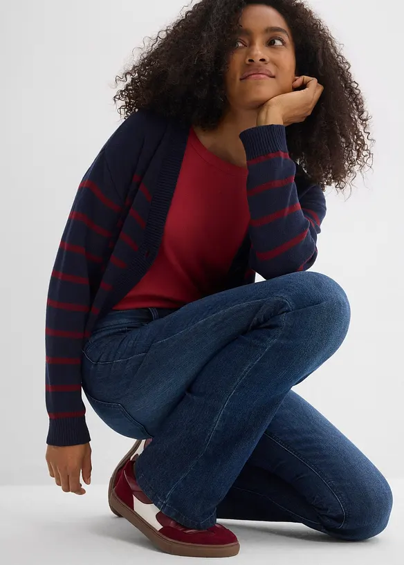 Jeans a zampa elasticizzati, vita media, bonprix