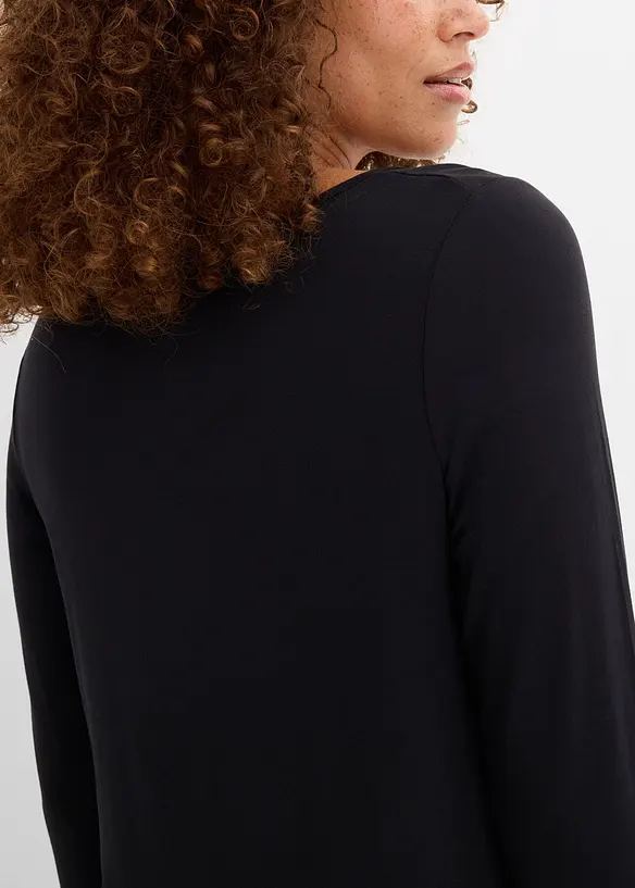 Maglia lunga a maniche  lunghe con viscosa, bonprix