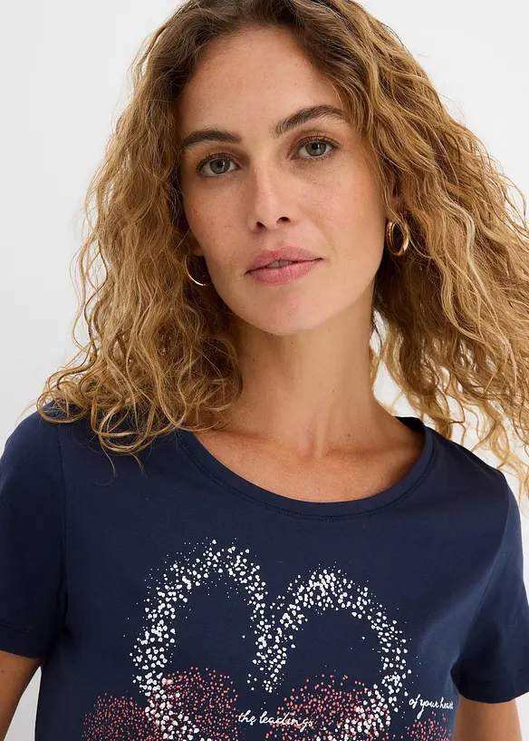 T-shirt in cotone biologico con cuore, bonprix