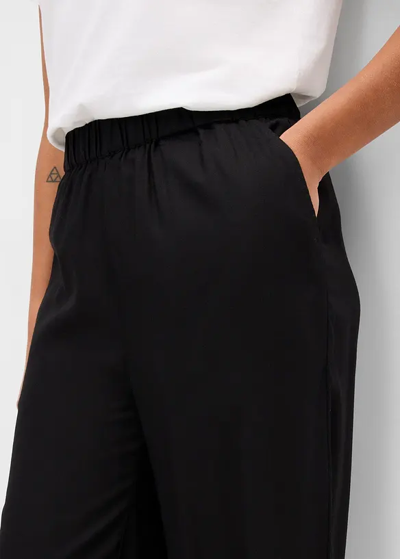 Pantaloni in viscosa con elastico in vita, bonprix
