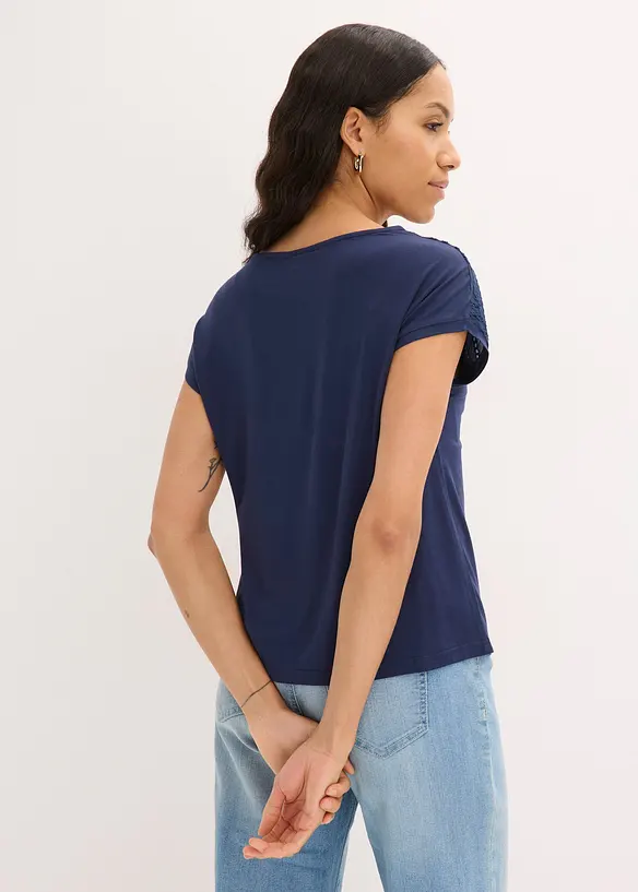 Maglia in morbida viscosa con pizzo, bonprix