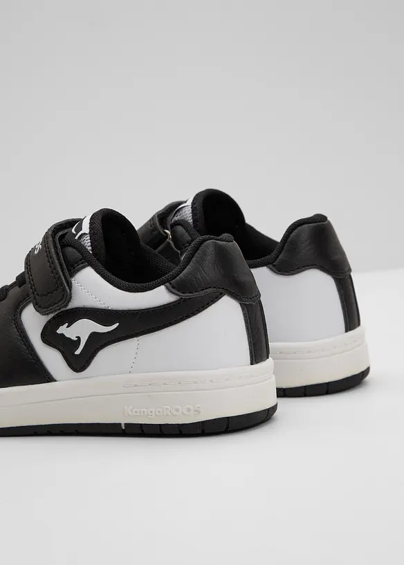 Sneaker Kangaroos, Kangaroos