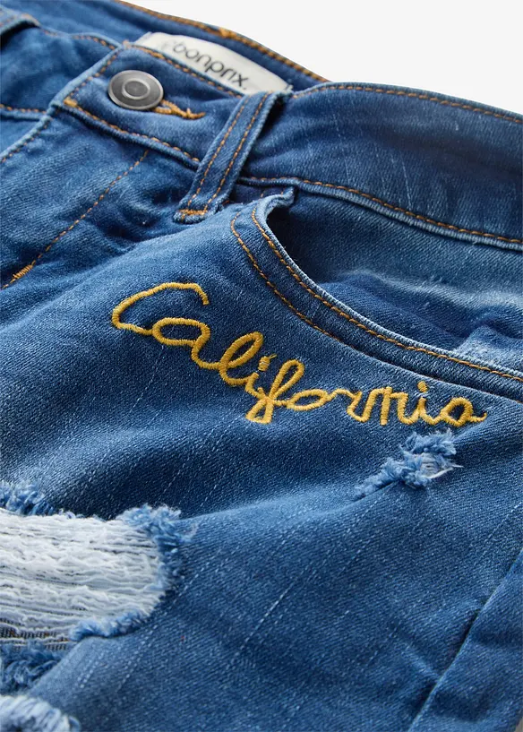 Shorts di jeans con ricamo, bonprix