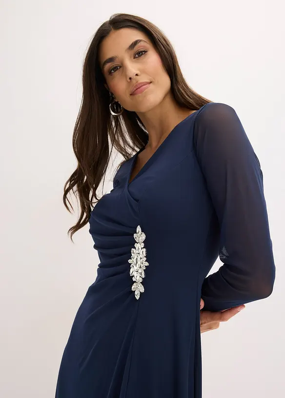 Abito da sera con tulle delicato e applicazione, bonprix