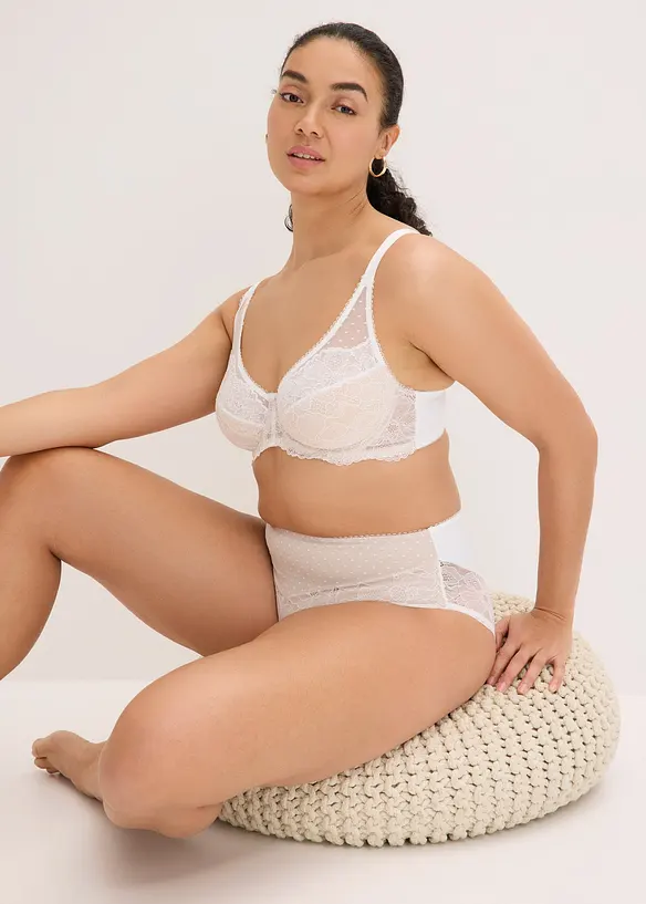 Slip alto con pizzo raffinato, bonprix