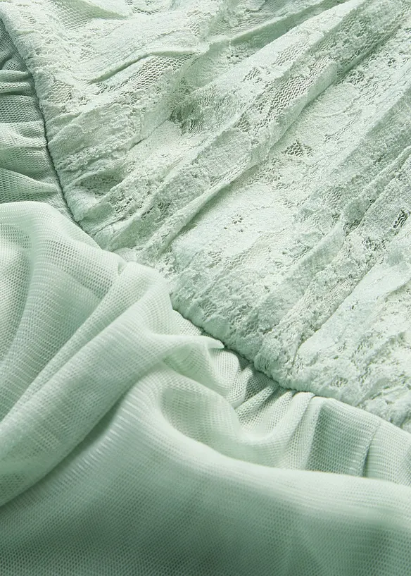 Abito asimmetrico in tulle delicato e pizzo, bonprix