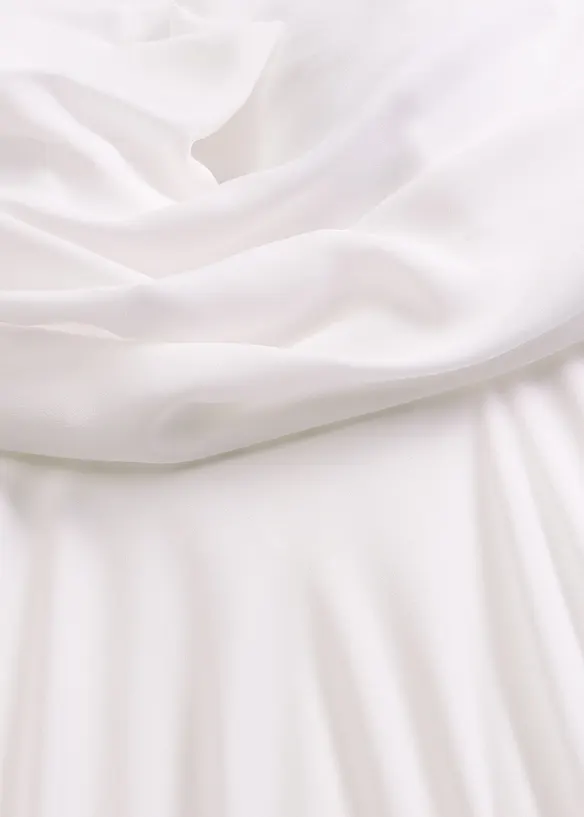 Abito da sposa in fine chifon con drappeggio, bonprix