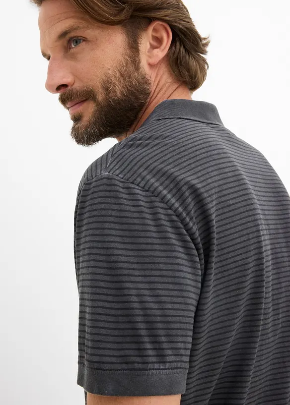 Polo a maniche corte in look lavato, bonprix