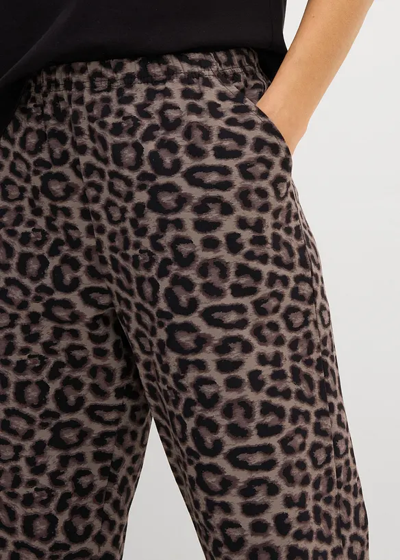 Pantaloni leopardati in felpa di misto cotone, bonprix