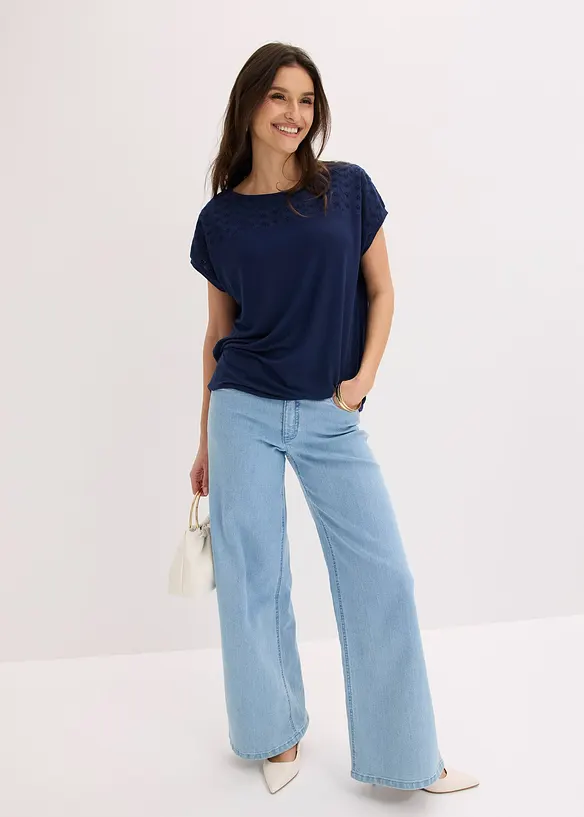 Maglia con inserto in pizzo di misto viscosa morbido, bonprix