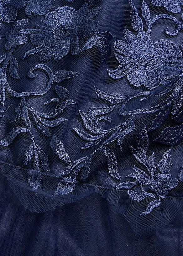 Abito da sera in tulle delicato con pizzo, bonprix