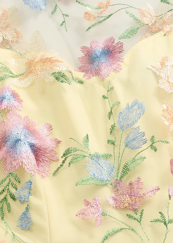 Abito con pizzo e ricami floreali, bonprix