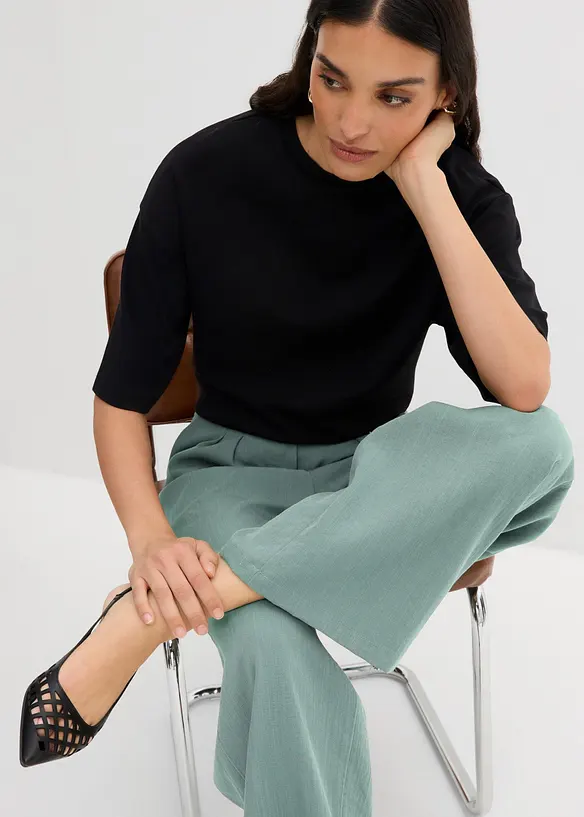 Pantaloni in misto viscosa con bottone decorativo, bonprix