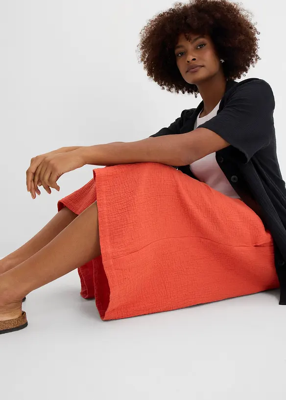 Pantaloni capri in soffice mussola, bonprix