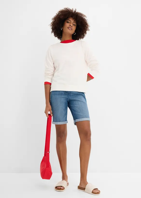 Bermuda in jeans con ricami e cinta comoda, vita media, bonprix