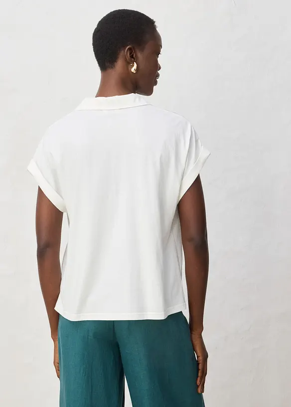 Polo dal taglio ampio con percentuale di seta, bonprix