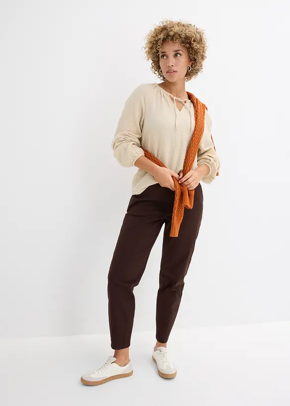 Pantaloni a palloncino in twill di misto cotone ed elastan, bonprix