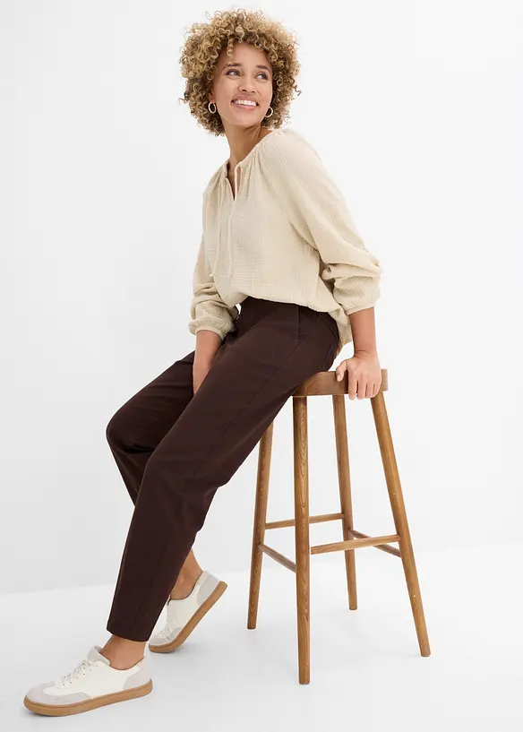 Pantaloni a palloncino in twill di misto cotone ed elastan, bonprix