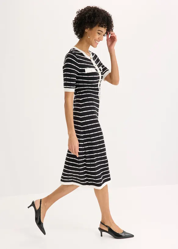 Abito in maglia di viscosa con bottoni, bonprix