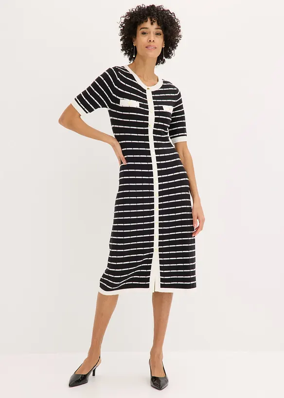 Abito in maglia di viscosa con bottoni, bonprix