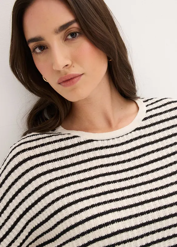 T-shirt in maglia ariosa di misto lino, bonprix