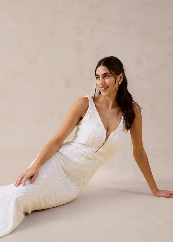 Abito da sposa in tulle delicato con ricami e paillettes, bonprix