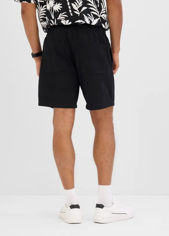 Shorts relaxed fit con elastico in vita, bonprix