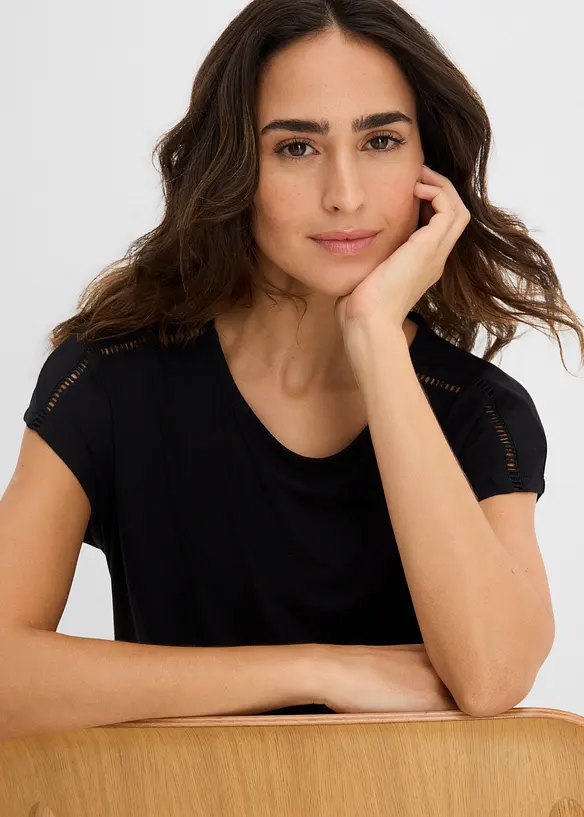 Maglia con pizzo a traforo, bonprix