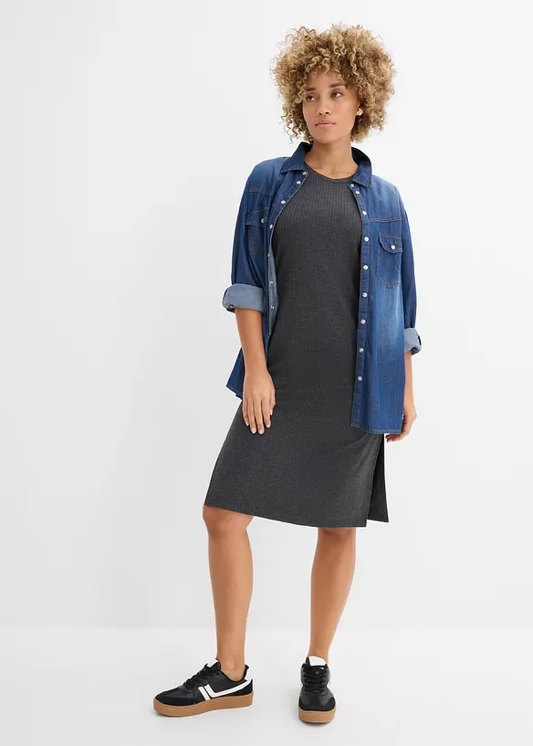 Abito a coste con spacchi ai lati in misto viscosa, bonprix