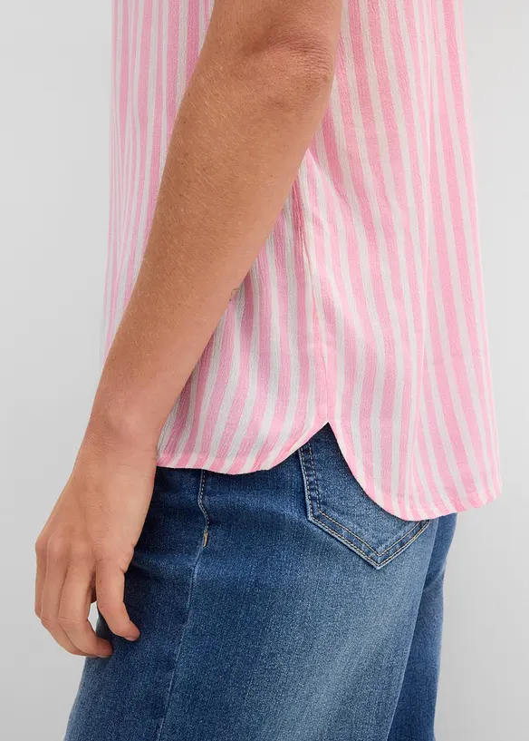 Blusa a maniche corte in viscosa fluente, bonprix