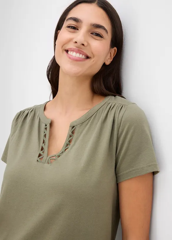 Maglia con scollo particolare, bonprix