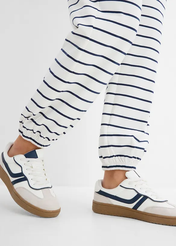 Pantaloni in felpa di misto cotone, bonprix