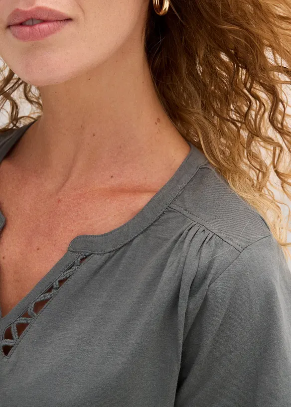 Maglia con scollo particolare, bonprix