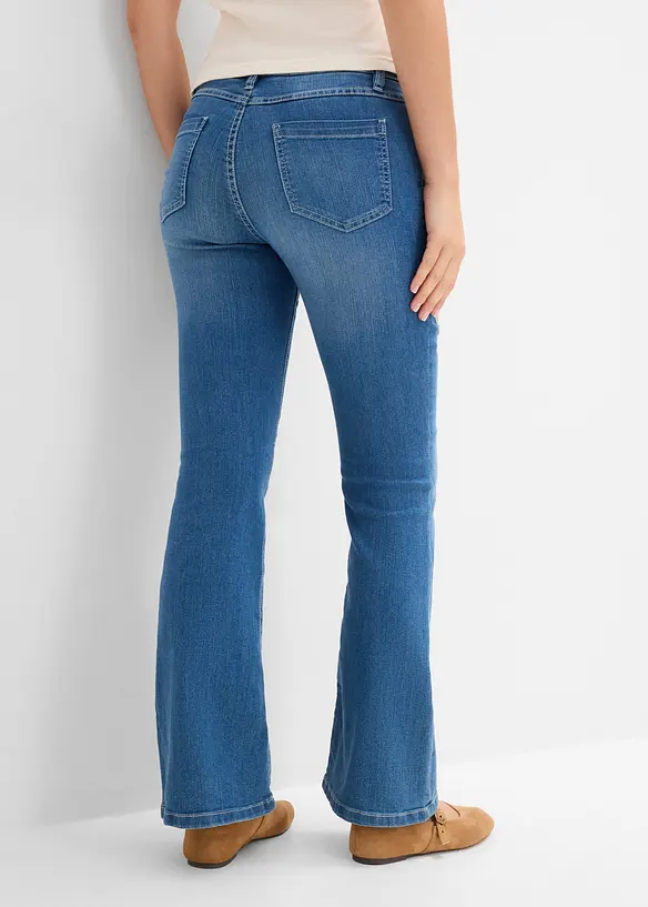 Jeans a zampa con ricami floreali, bonprix