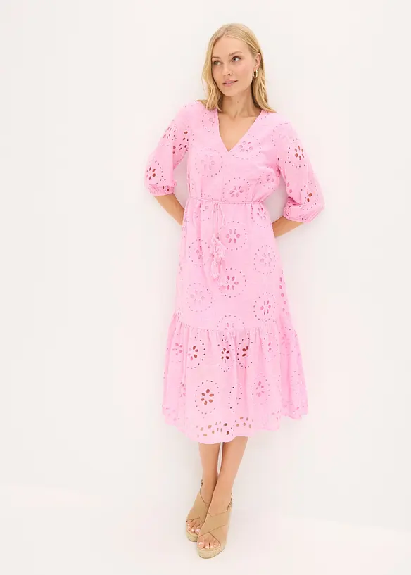Abito midi in puro cotone con ricami traforati, bonprix