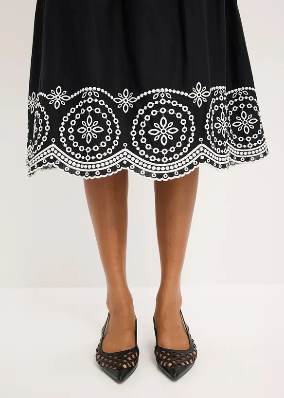 Gonna midi in puro cotone con ricami traforati, bonprix