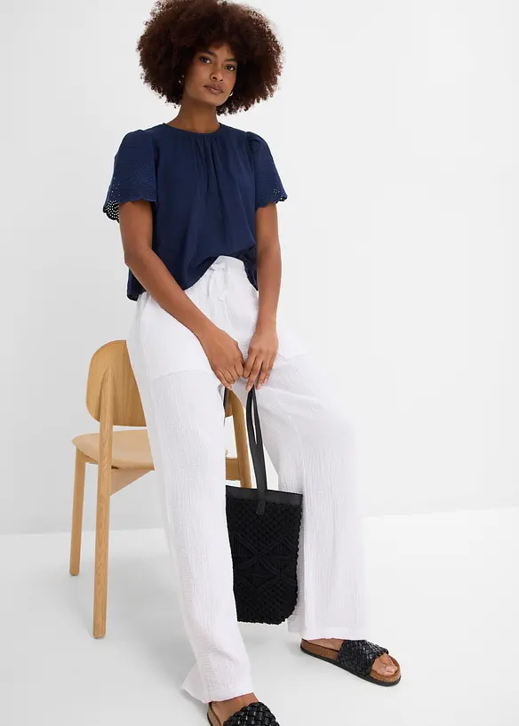 Pantaloni in mussola fresca e leggera, bonprix