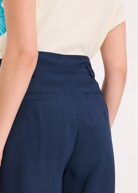 Bermuda in viscosa fluida, bonprix