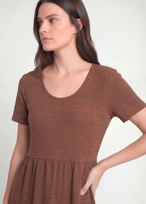 Abito in maglina di misto viscosa con motivo operato, bonprix