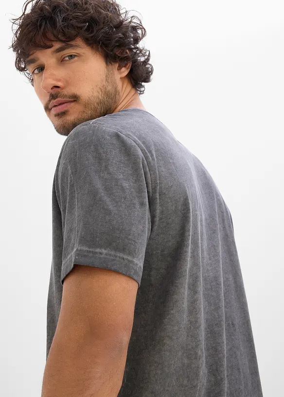 T-shirt in puro cotone biologico con effetto lavato, bonprix