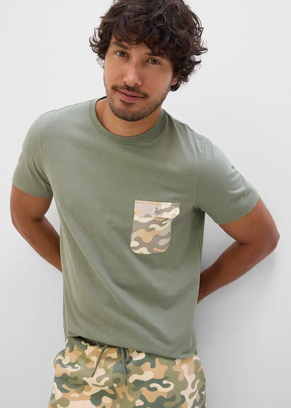 T-shirt slim fit in cotone biologico con taschino al petto, bonprix