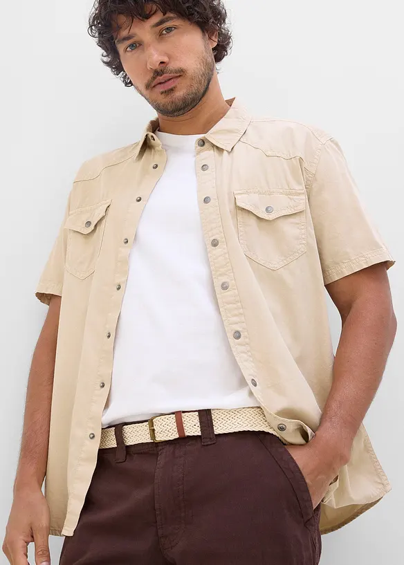Camicia a maniche corte in denim colorato, slim fit, bonprix