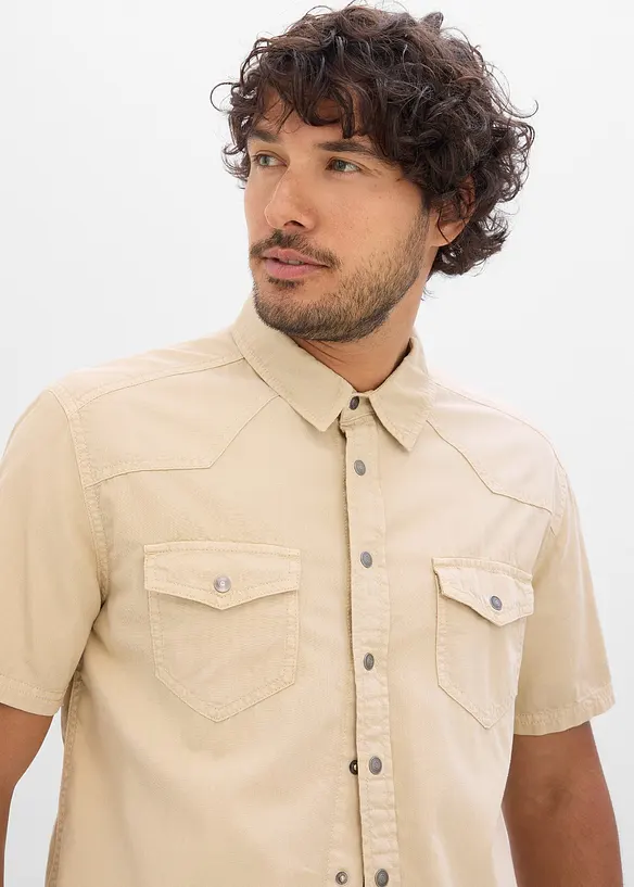 Camicia a maniche corte in denim colorato, slim fit, bonprix
