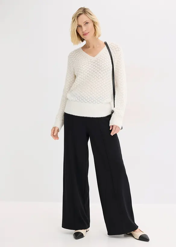 Maglione traforato con filato piumato, bonprix